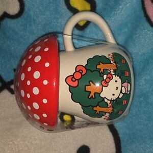 Hello Kitty mug with lid